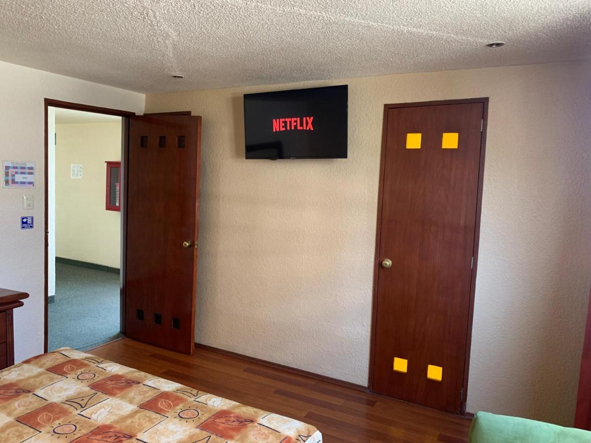 Hotel Prado Floresta Mexico City Exterior photo